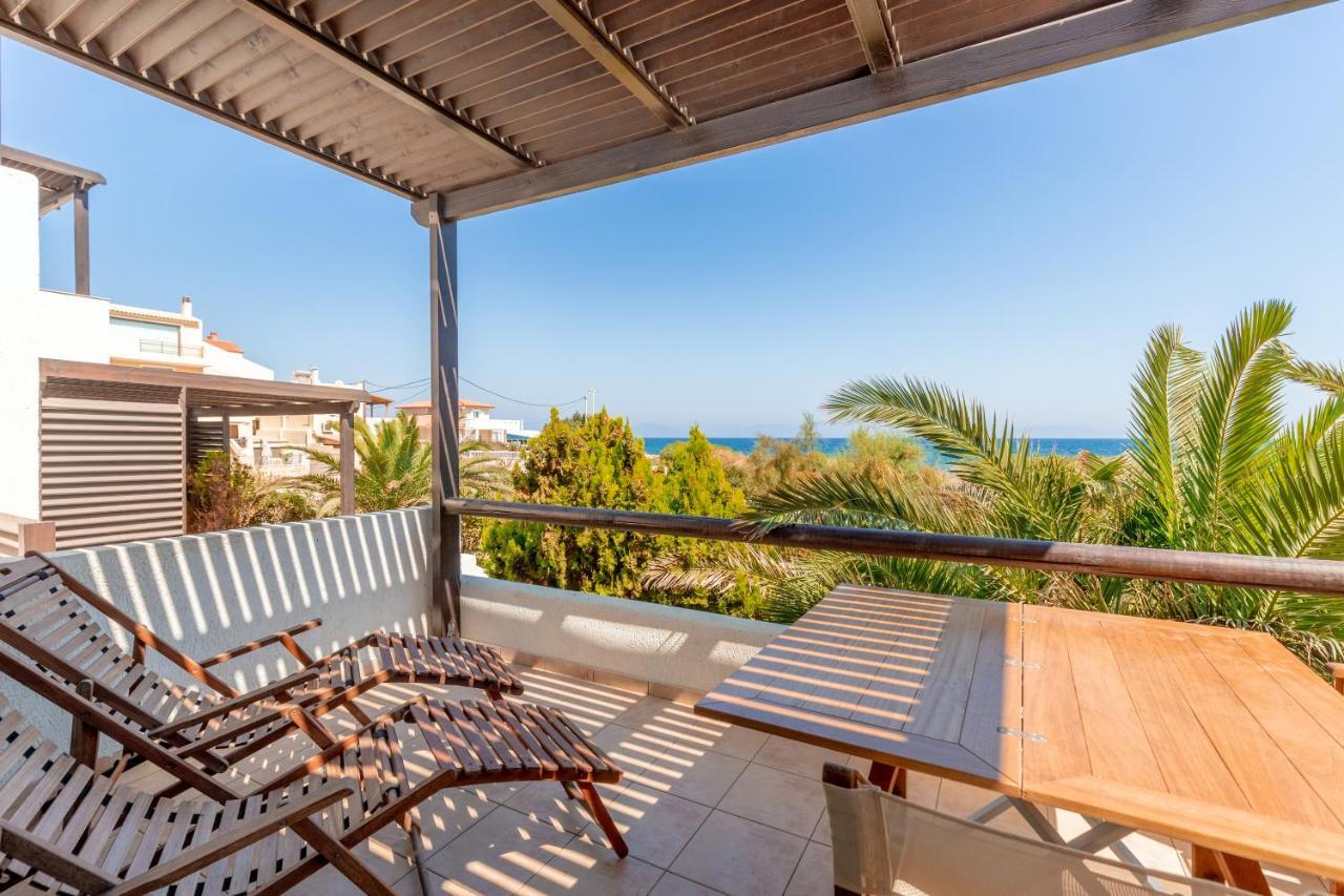 Windsurfing Seaside Apartment Artemida Esterno foto