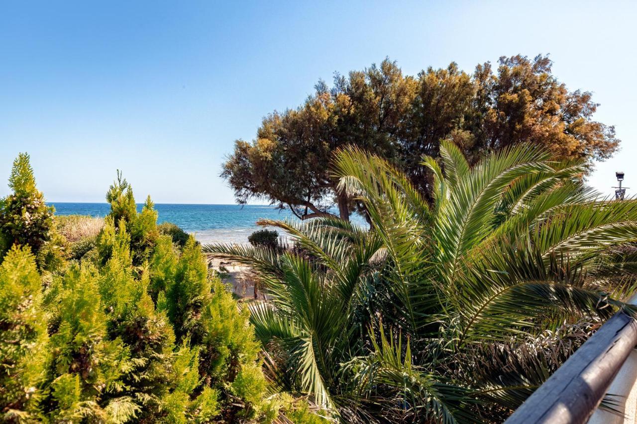 Windsurfing Seaside Apartment Artemida Esterno foto