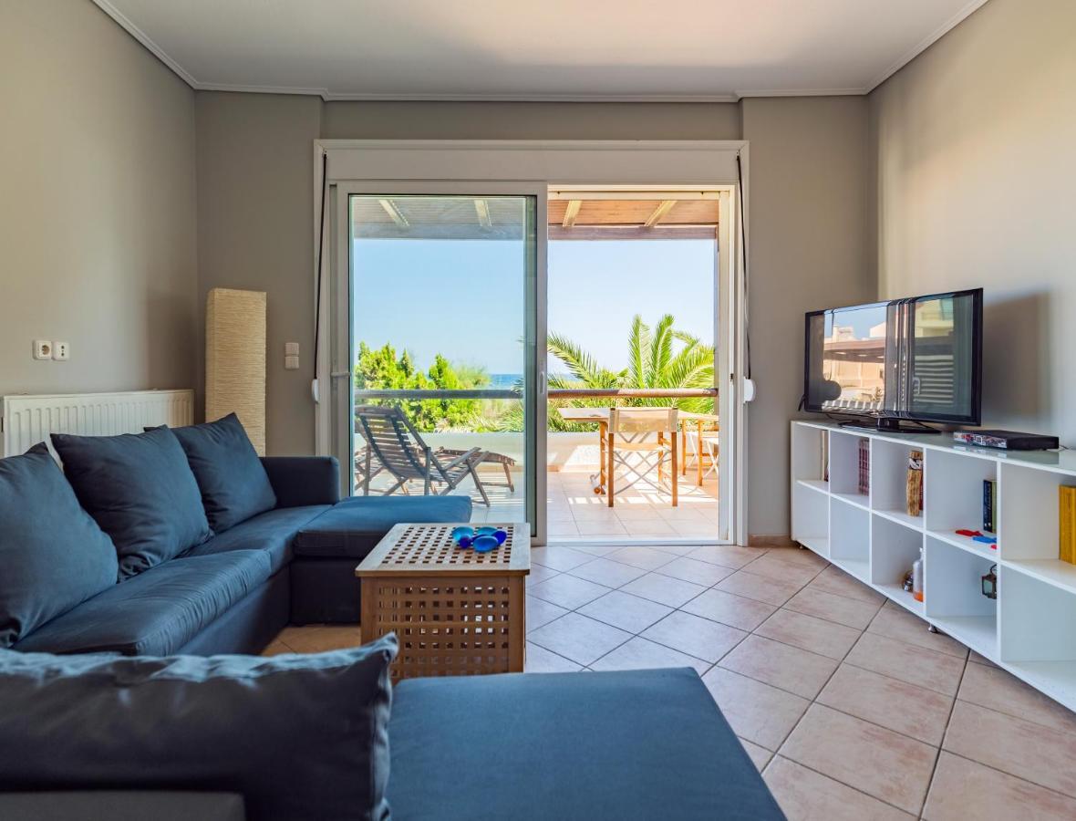 Windsurfing Seaside Apartment Artemida Esterno foto